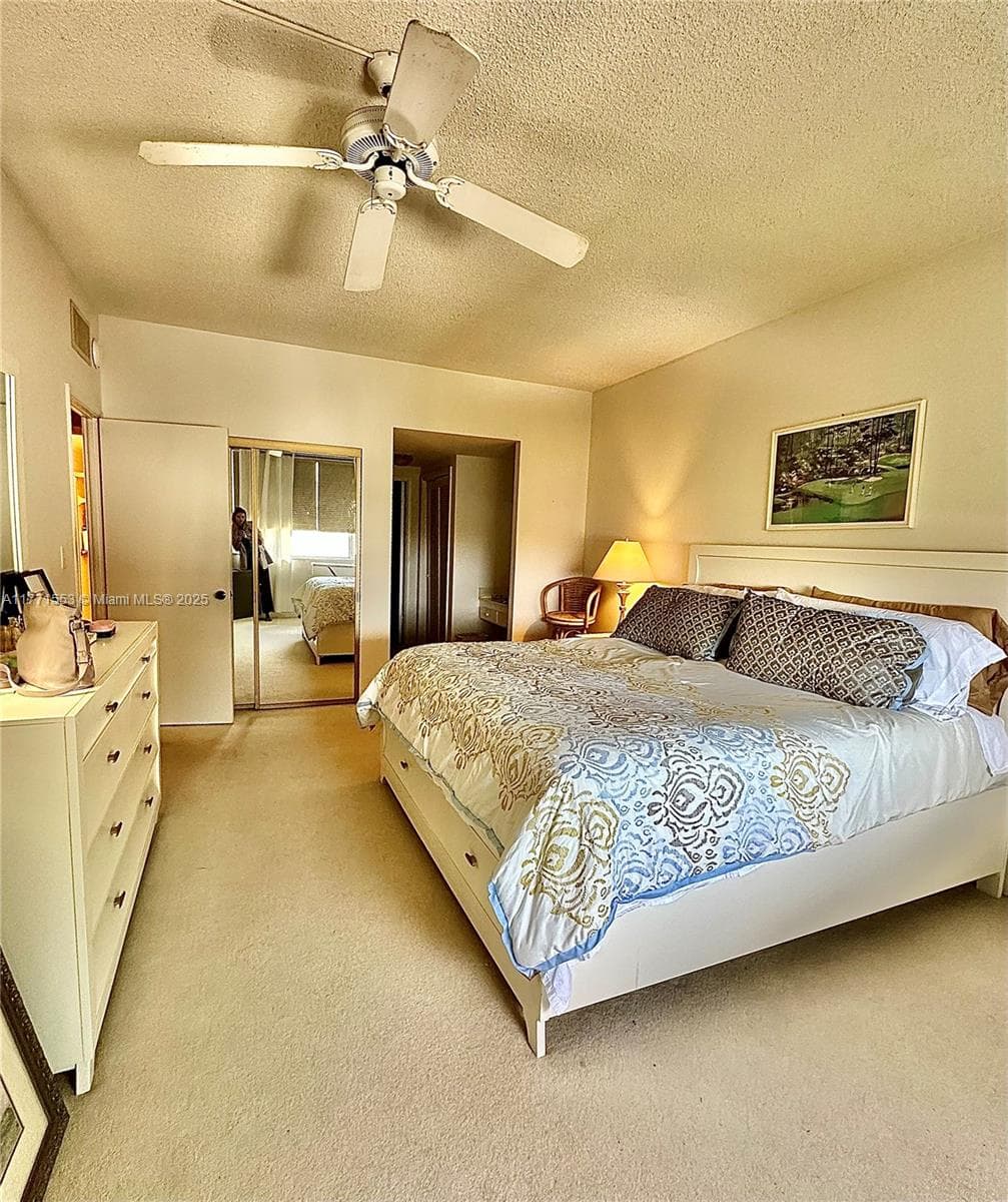HILLCREST · #1017 in Hollywood - Photo 27