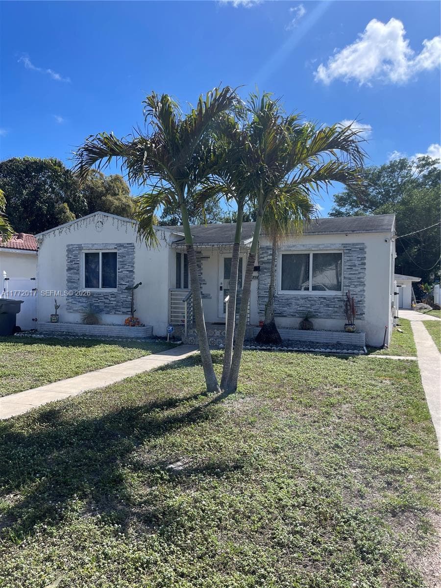 2542 Fillmore St photo 10