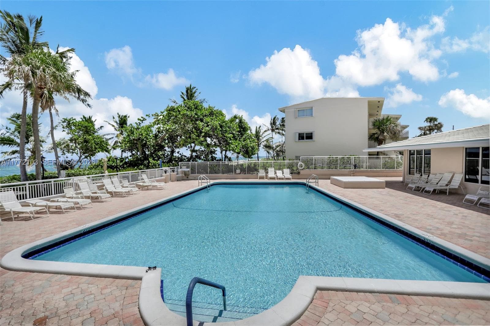HILLSBORO LE BARON · #403W in Hillsboro Beach - Photo 35