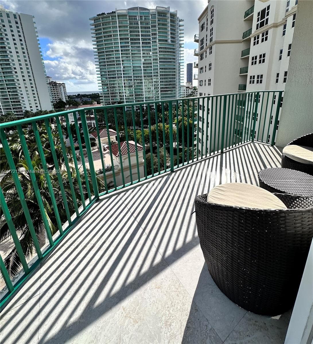 TUNBERRY VILLAGE · #1012 in Aventura - Photo 5