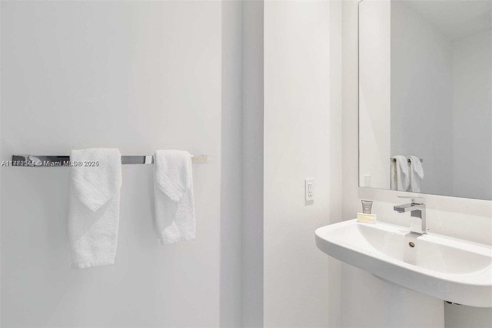 Hyde Resort and Residences · #R406 in Hollywood - Photo 24