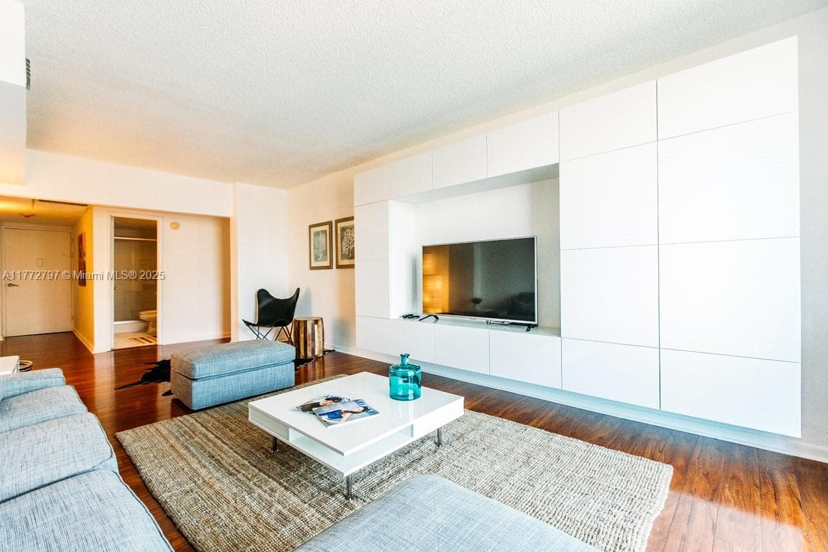 Ocean Reserve · #326 in Sunny Isles Beach - Photo 4
