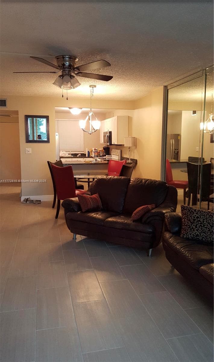ROYAL PARK CONDO · #2H in Oakland Park - Photo 5