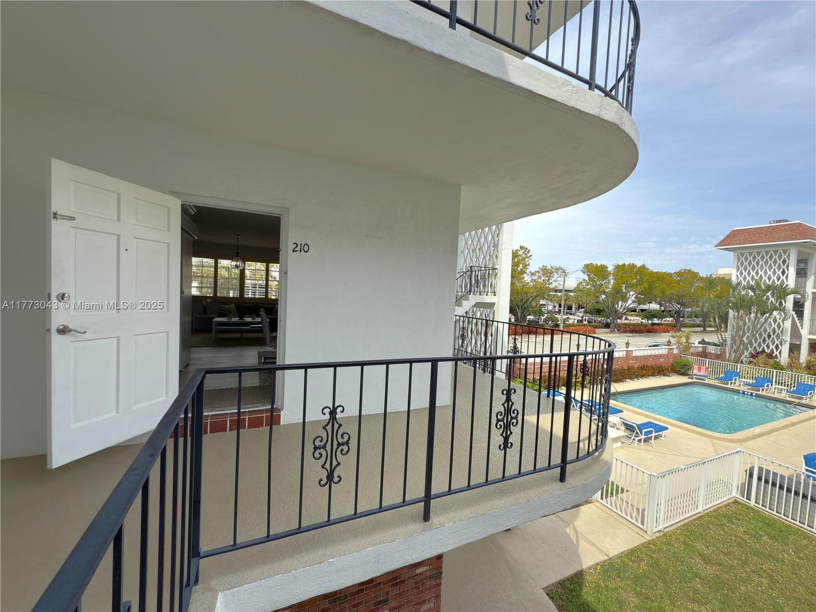 PARK RIDGE EAST · #210 in Fort Lauderdale - Photo 17