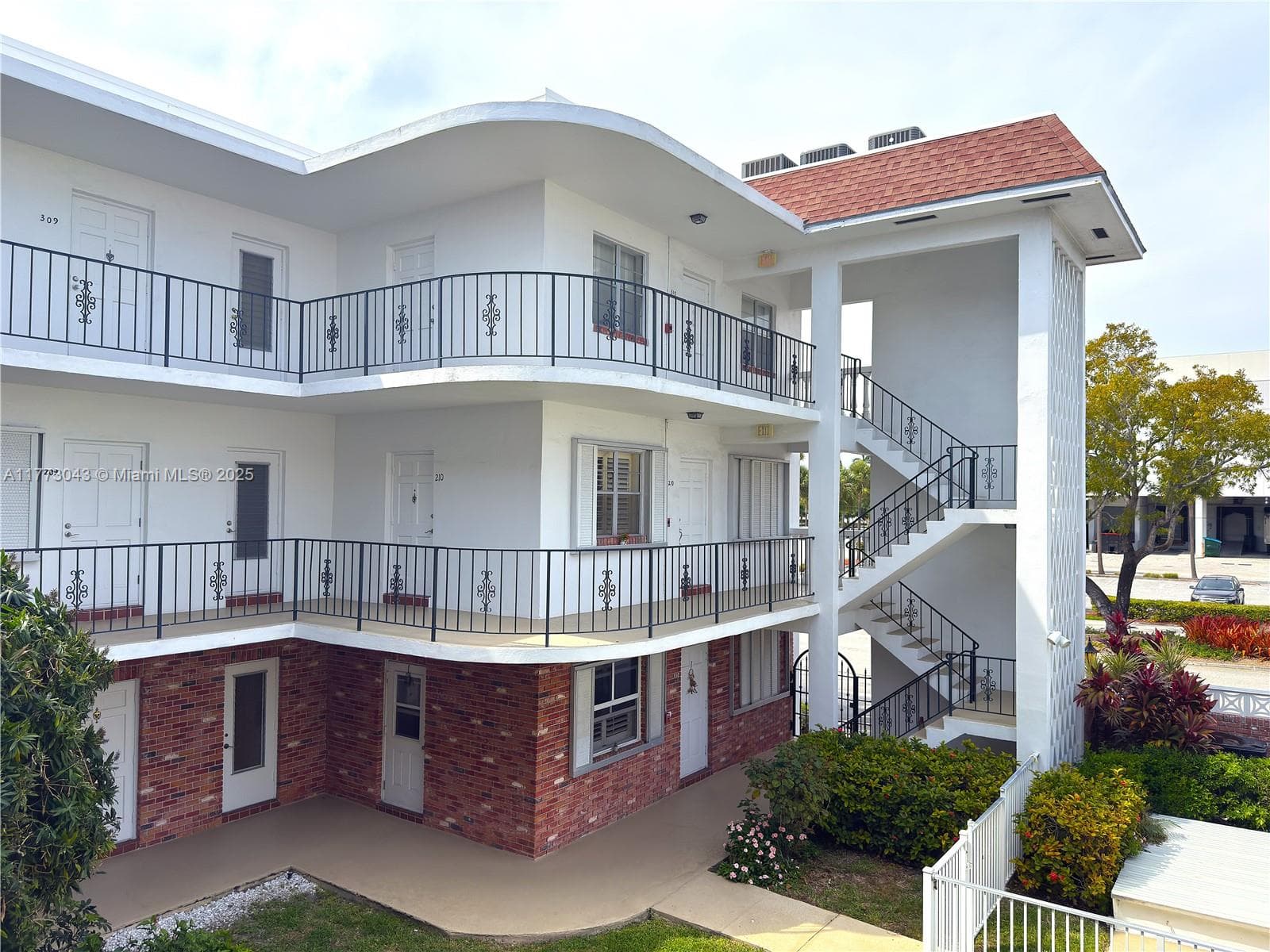 PARK RIDGE EAST · #210 in Fort Lauderdale - Photo 19