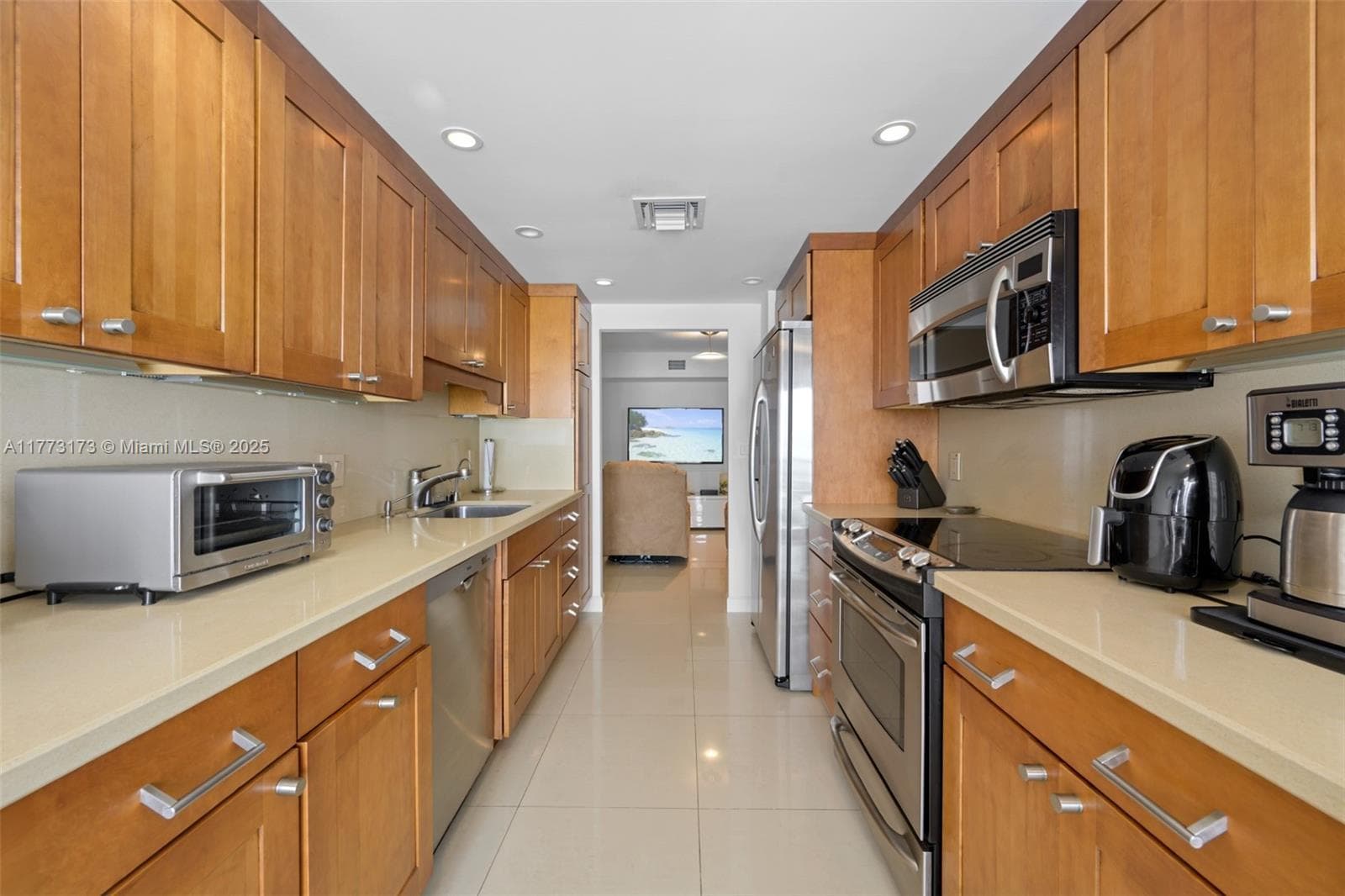 SOUTHPOINT CONDO · #1105S in Fort Lauderdale - Photo 11