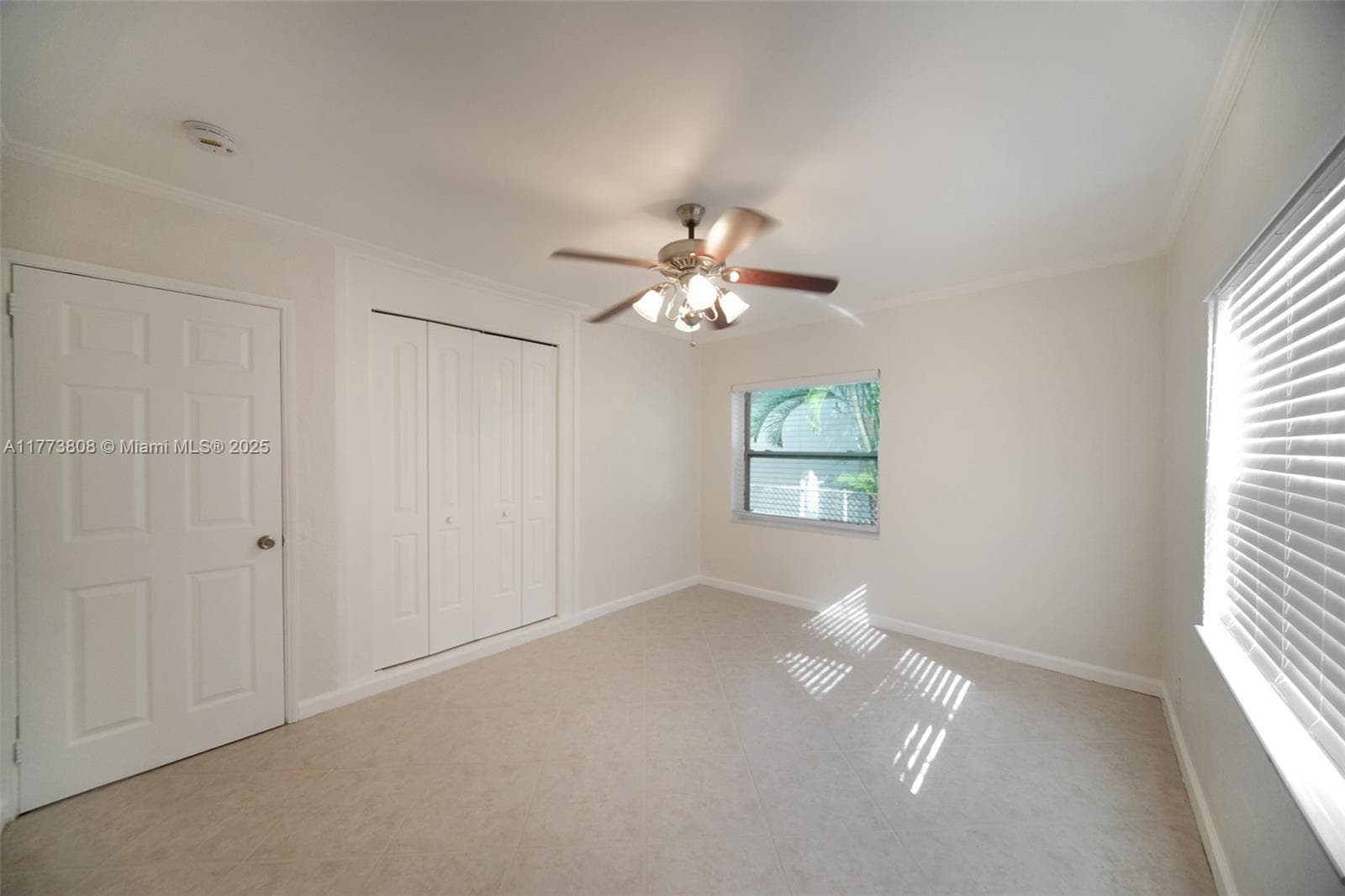 621 Hudson Rd photo 13