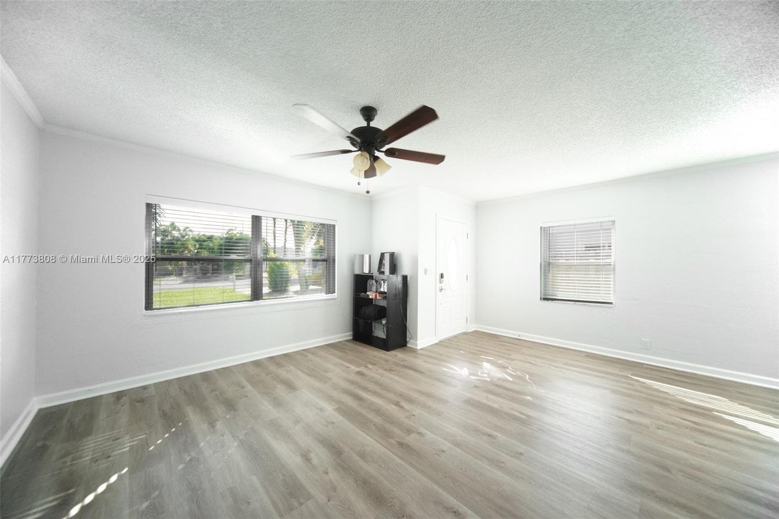 621 Hudson Rd photo 19