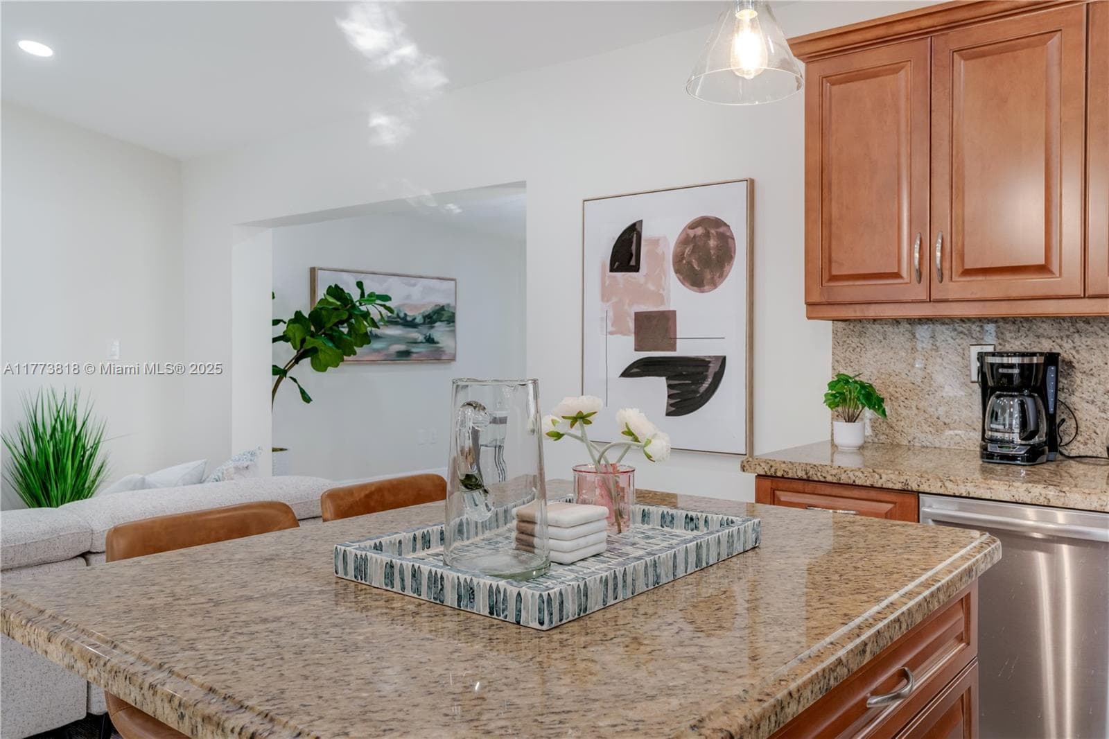 14517 SW 98th Ter photo 10