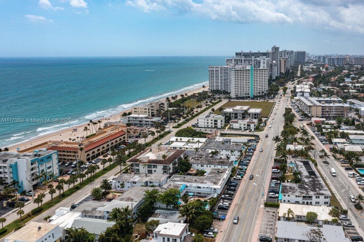 FRENCH LEAVE WEST CONDO · #17 in Lauderdale By The Sea - Photo 27