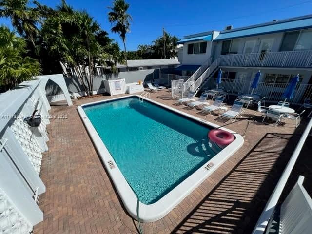 FRENCH LEAVE WEST CONDO · #17 in Lauderdale By The Sea - Photo 36