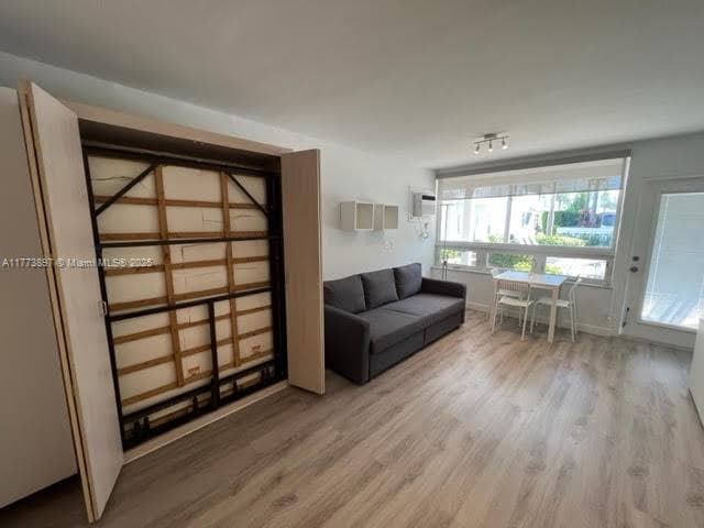 FRENCH LEAVE WEST CONDO · #17 in Lauderdale By The Sea - Photo 10