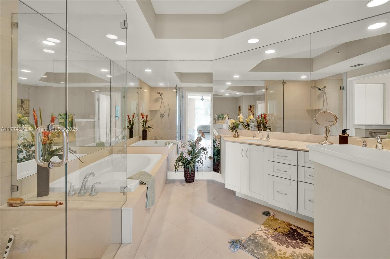 SAPPHIRE · #308N in Fort Lauderdale - Photo 21