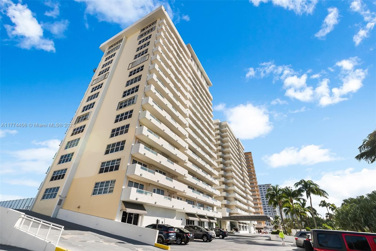 PLAYA DEL MAR · #214 in Fort Lauderdale - Photo 24