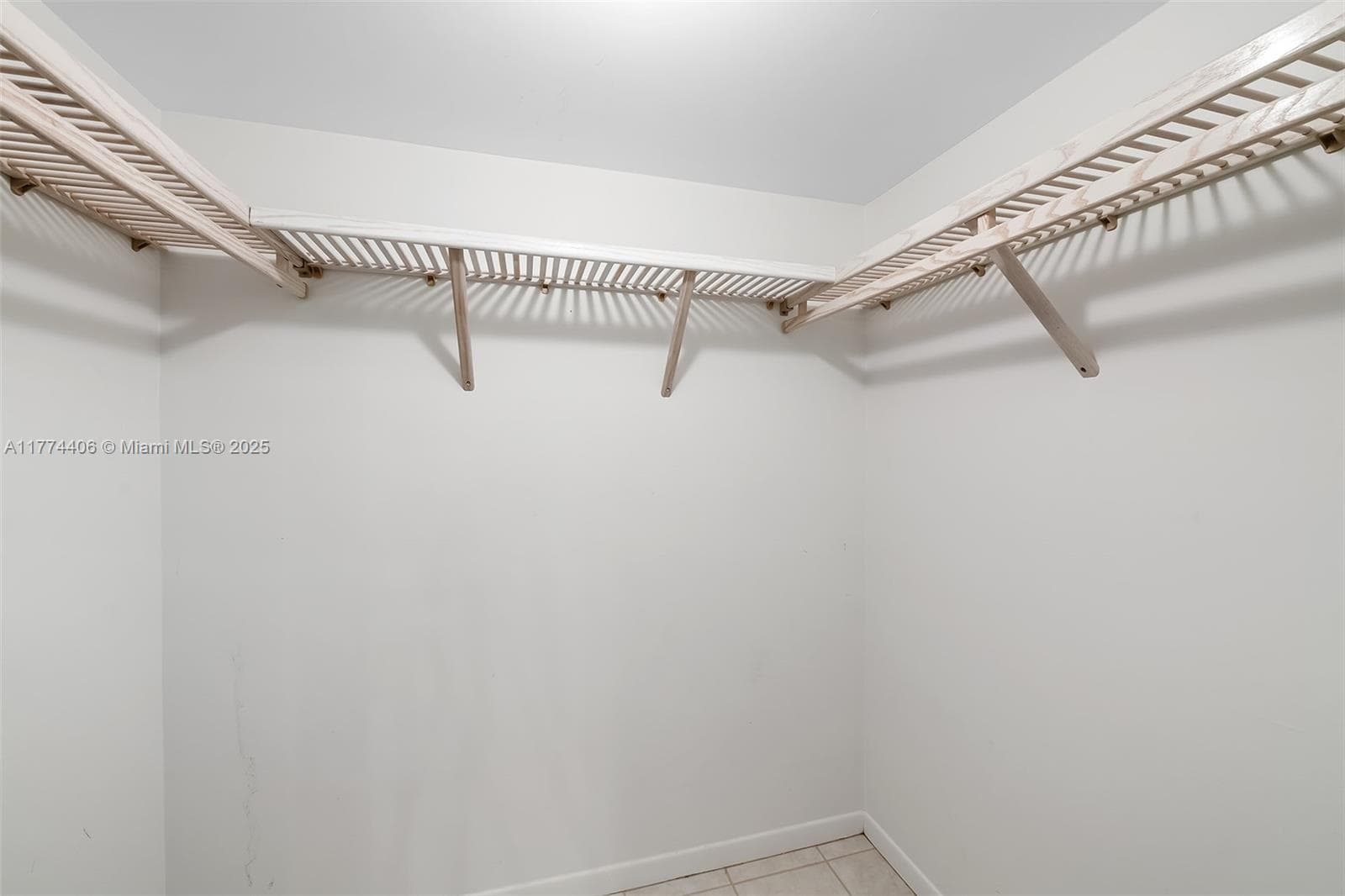 PLAYA DEL MAR · #214 in Fort Lauderdale - Photo 15