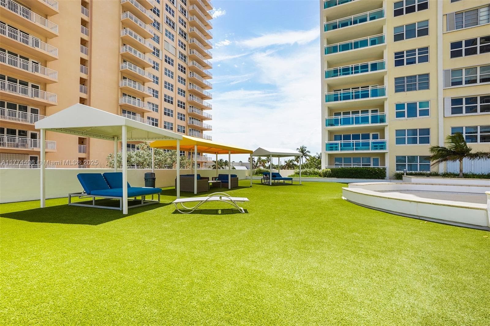 PLAYA DEL MAR · #214 in Fort Lauderdale - Photo 31