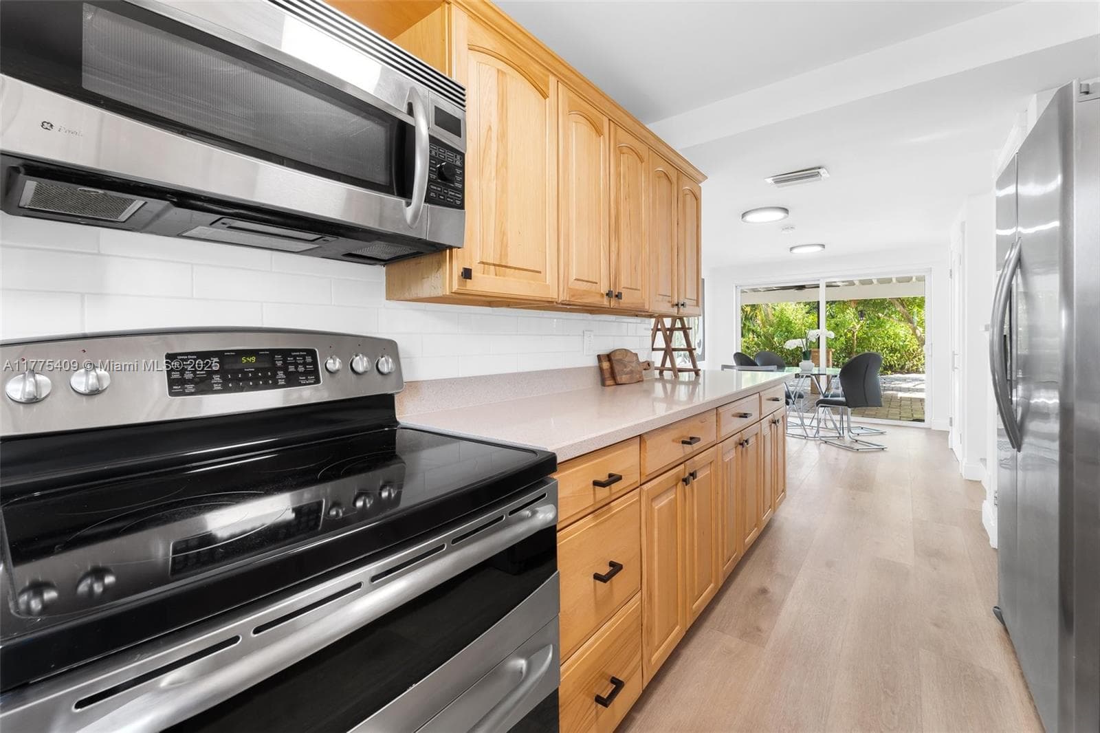 2684 Marathon Ln photo 9