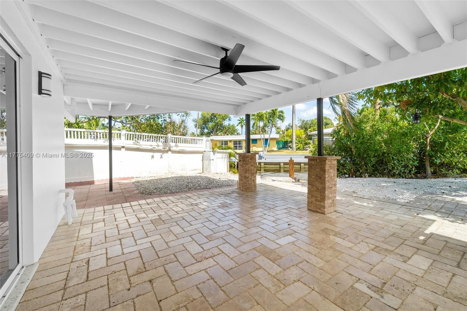 2684 Marathon Ln photo 11