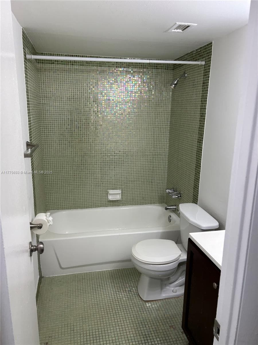 Montecarlo Condominium · #A-316 in Miami - Photo 12