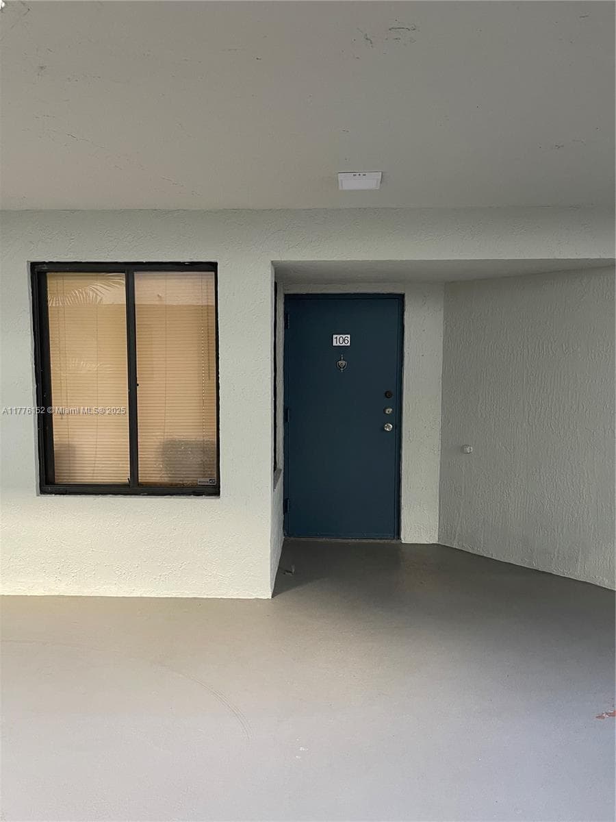 VERABELLA FALLS CONDO · #B-106 in Miami - Photo 2