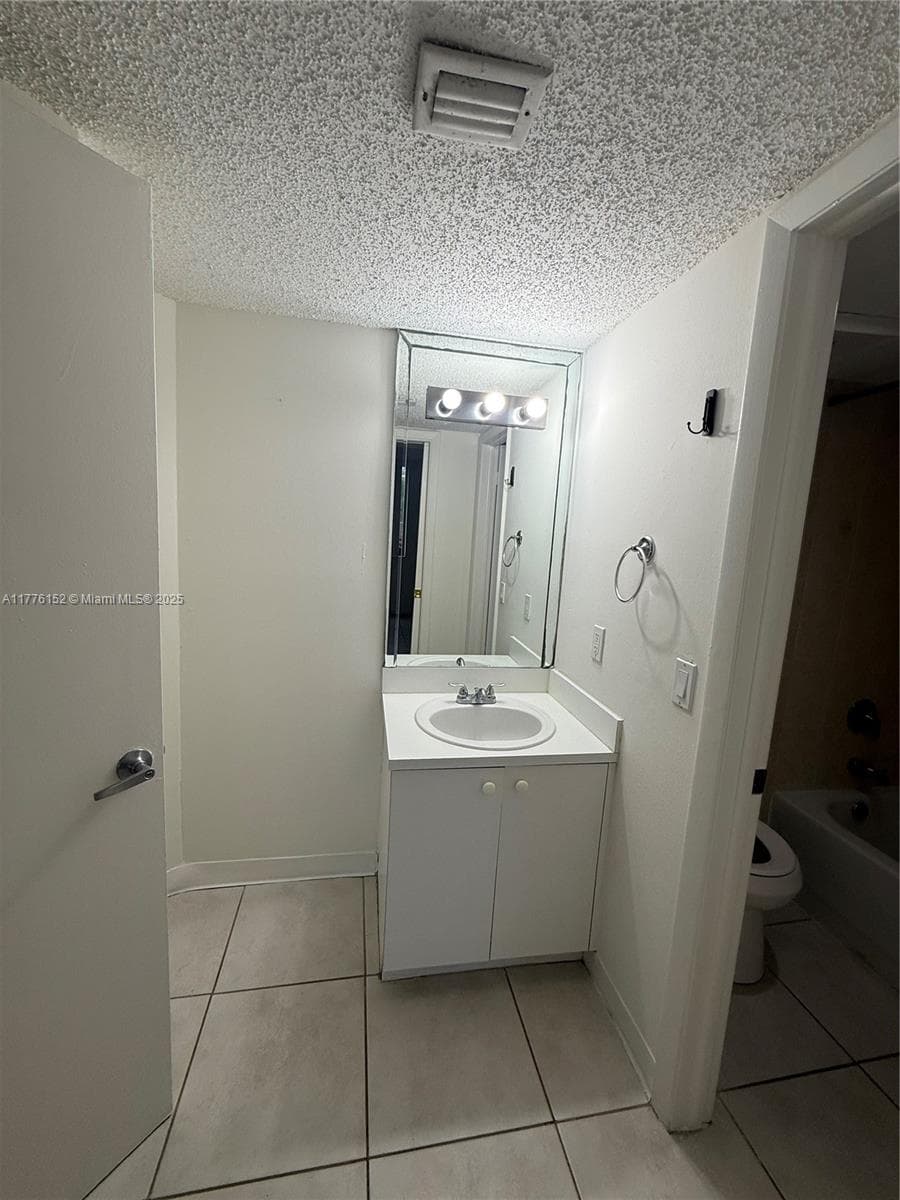 VERABELLA FALLS CONDO · #B-106 in Miami - Photo 12