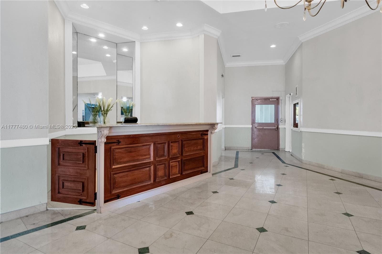 BUCKLEY TOWERS CONDO - EA · #722E in Miami - Photo 4