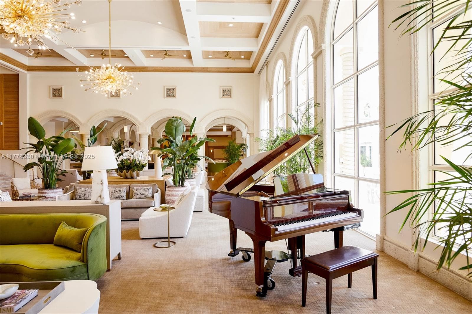 LAKE VILLA THREE CONDO · #PH10 in Key Biscayne - Photo 41
