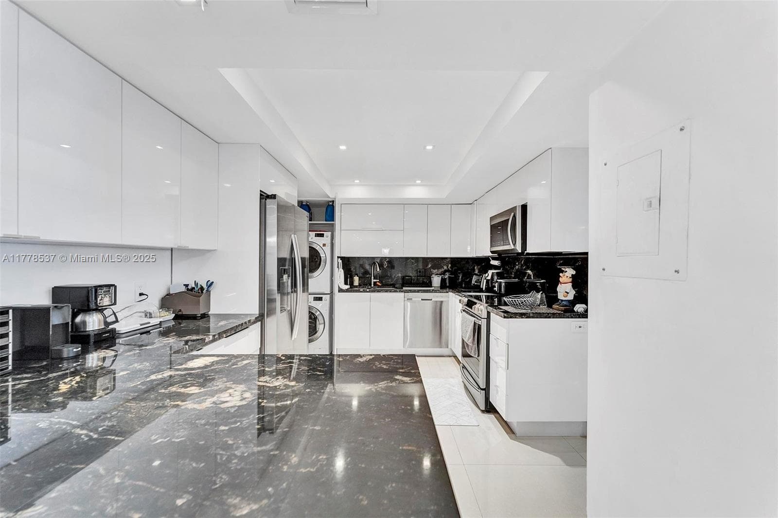 GALLEON CONDO · #1411 in Fort Lauderdale - Photo 16
