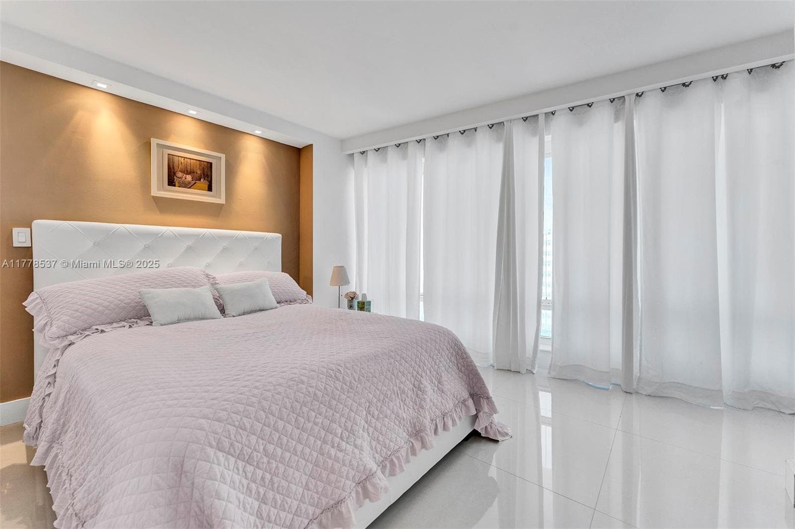 GALLEON CONDO · #1411 in Fort Lauderdale - Photo 26