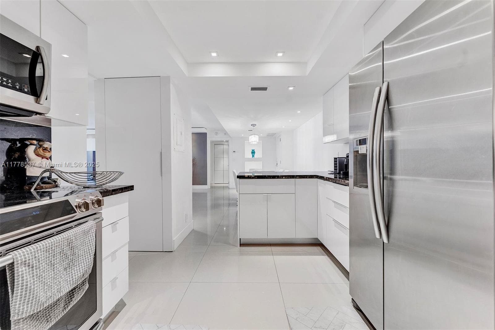 GALLEON CONDO · #1411 in Fort Lauderdale - Photo 22