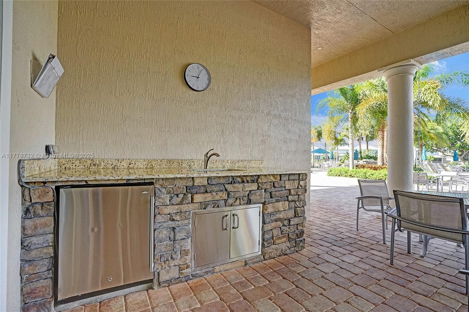 1348 Silk Oak Dr photo 92