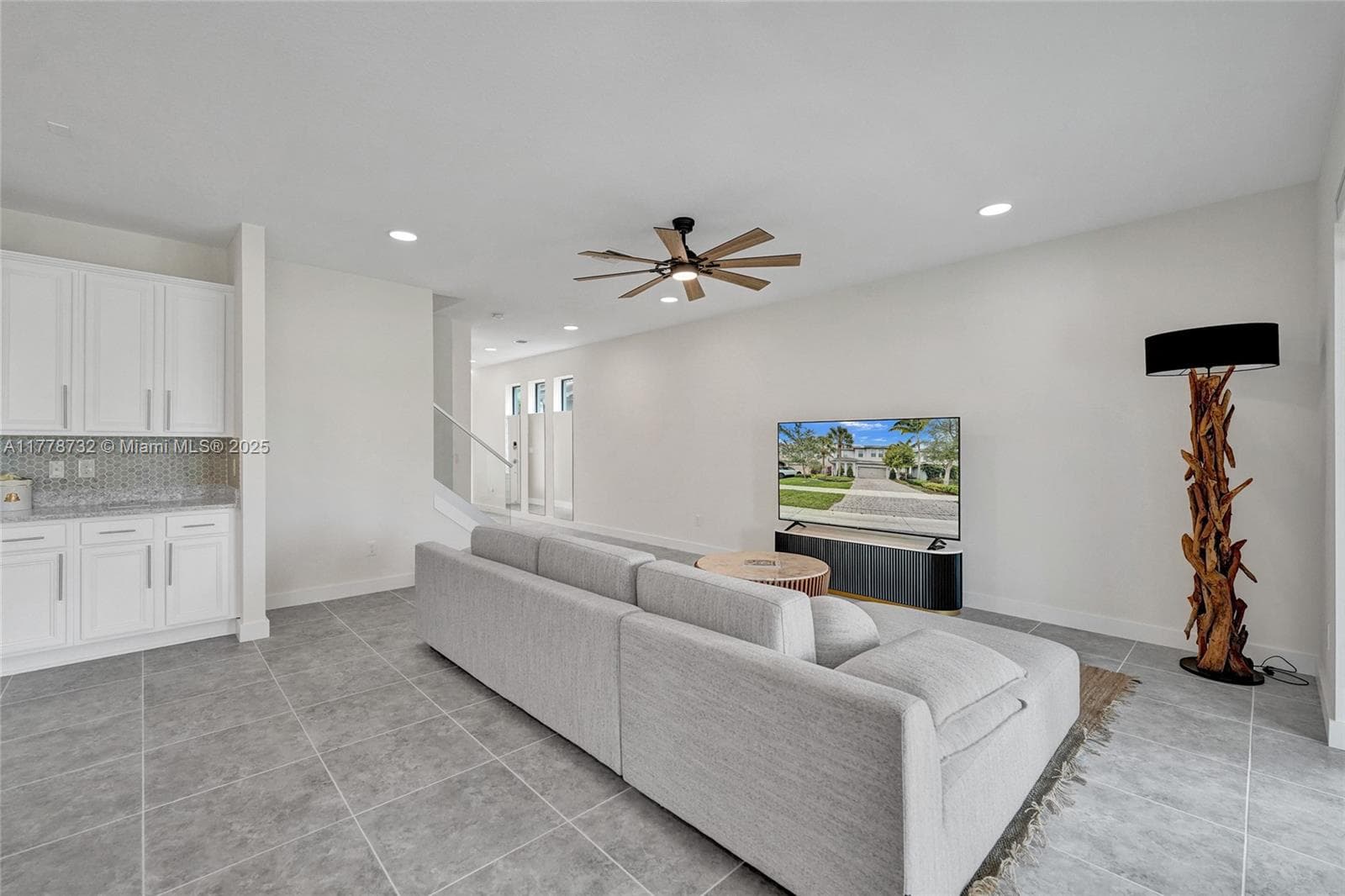 1348 Silk Oak Dr photo 11