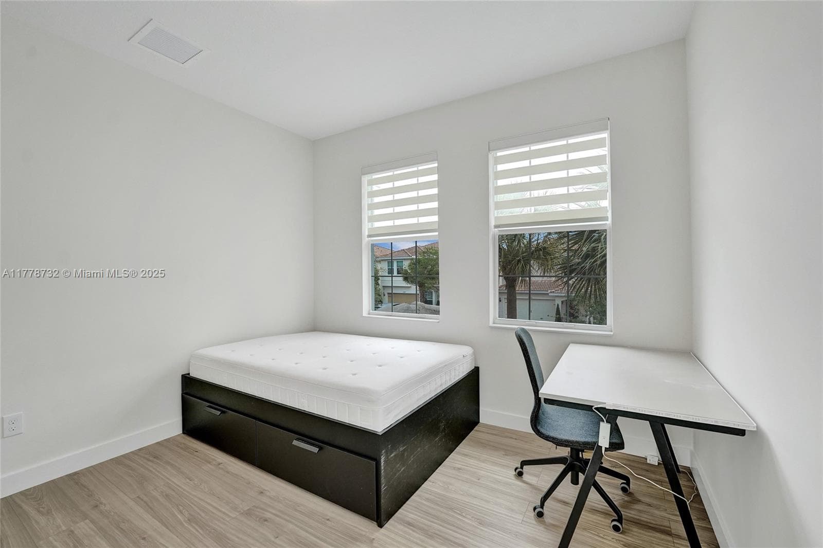 1348 Silk Oak Dr photo 60