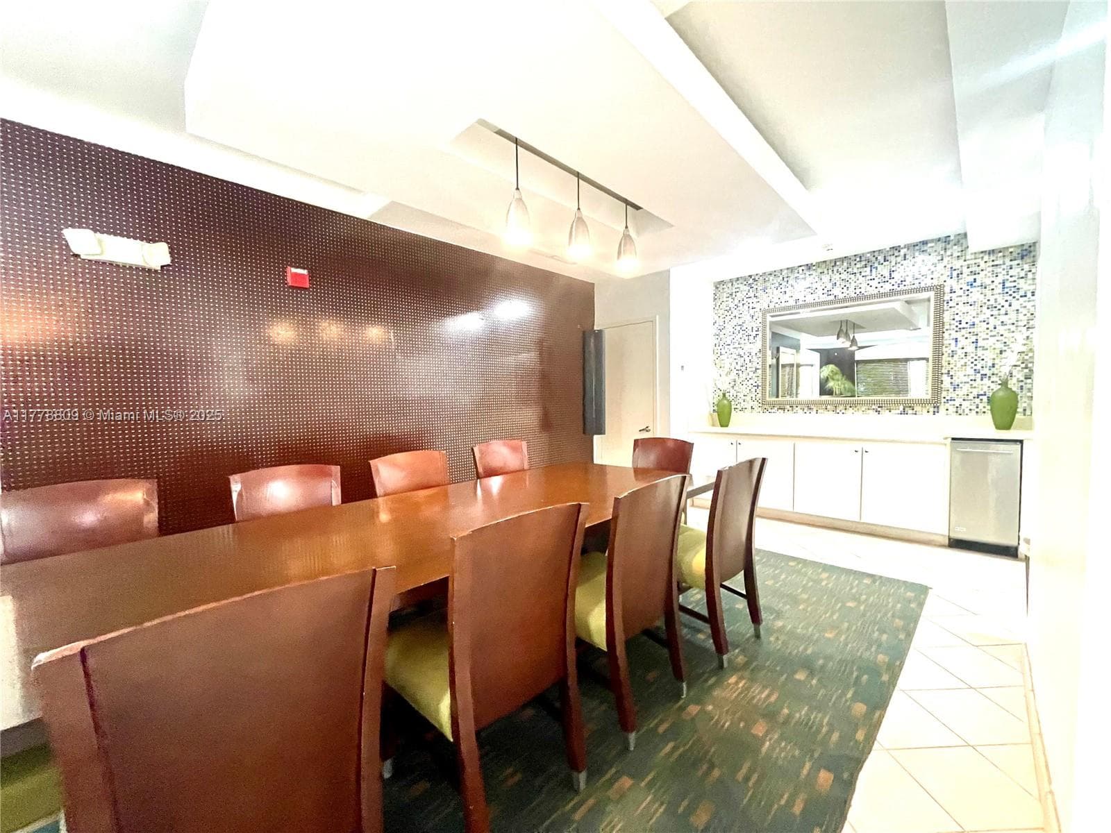 Valencia Condo · #429 in South Miami - Photo 43