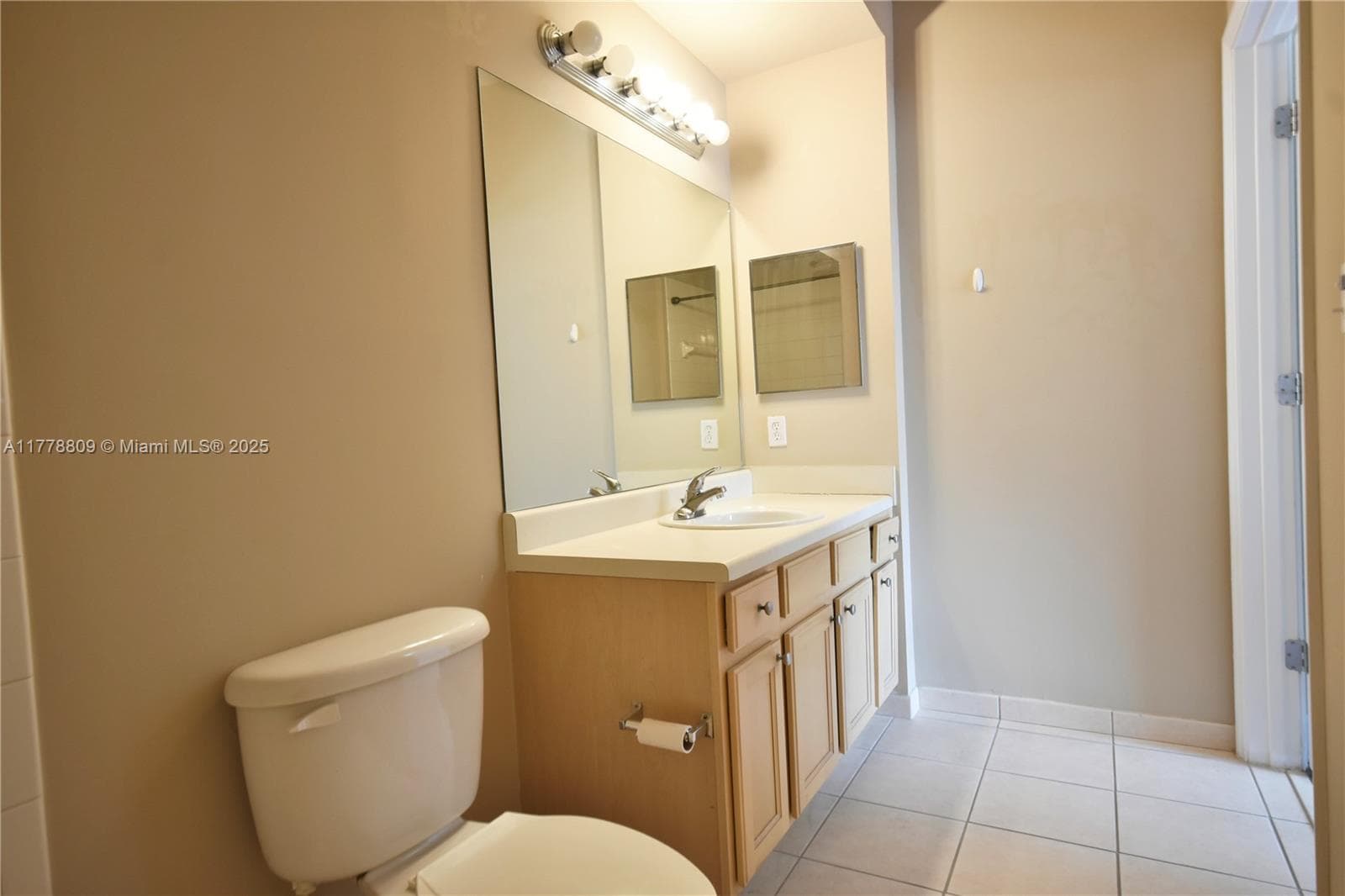 Valencia Condo · #429 in South Miami - Photo 16