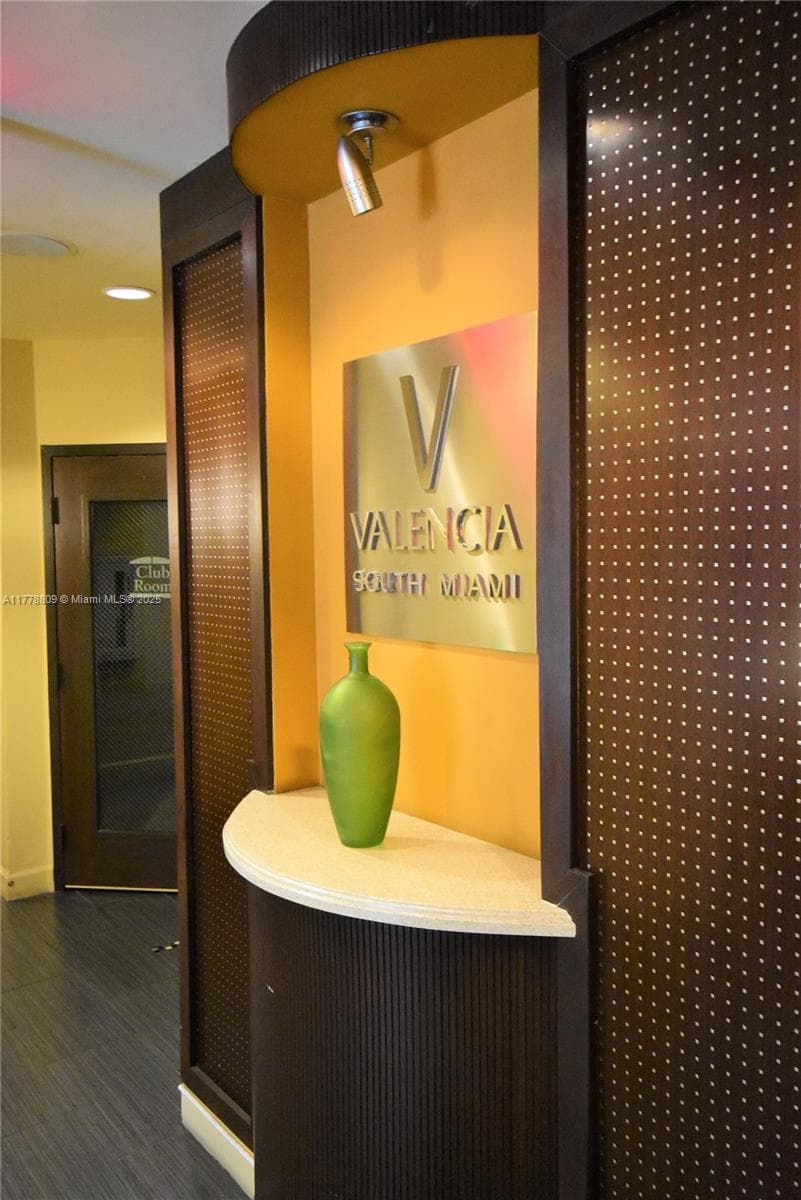 Valencia Condo · #429 in South Miami - Photo 33
