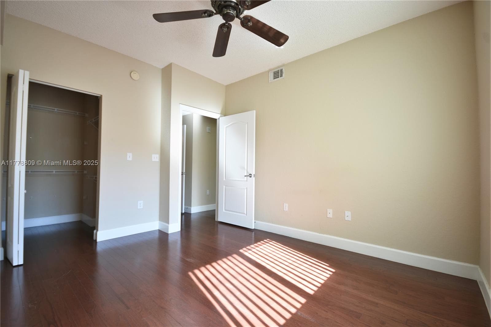 Valencia Condo · #429 in South Miami - Photo 11