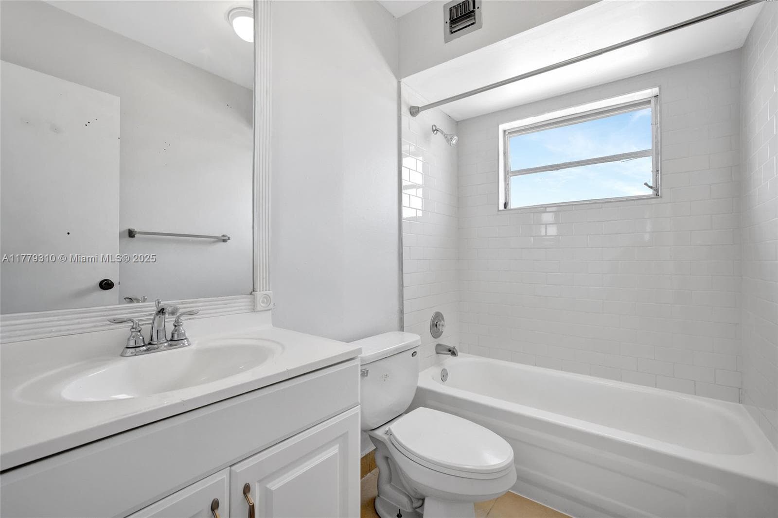 Park Place · #301 in Fort Lauderdale - Photo 15