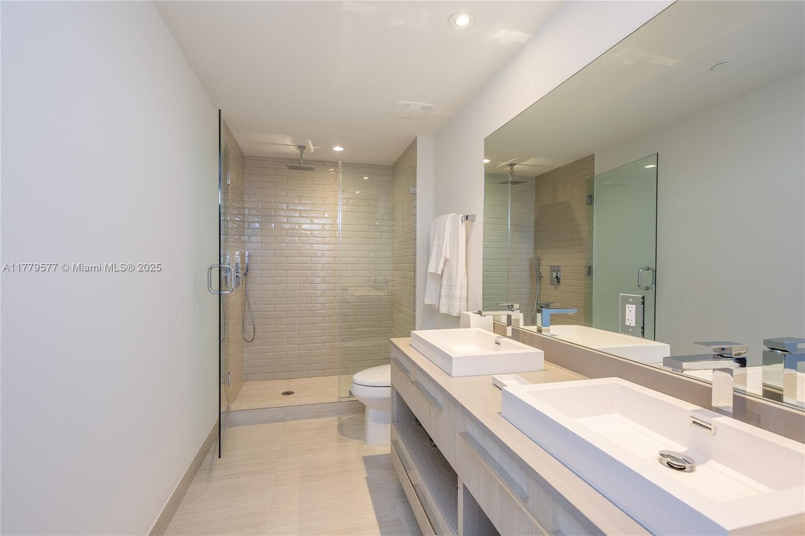 Hyde Resort and Residences · #R2204 in Hollywood - Photo 13