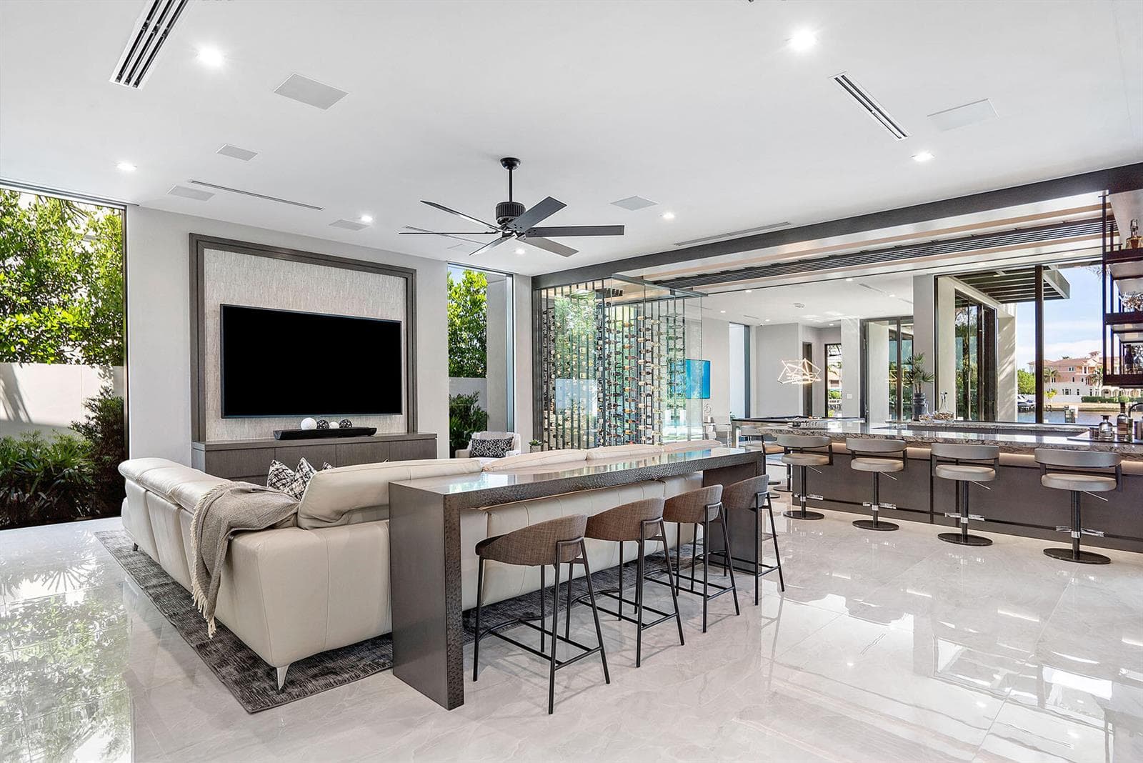 372_Alexander_Palm_Road_43