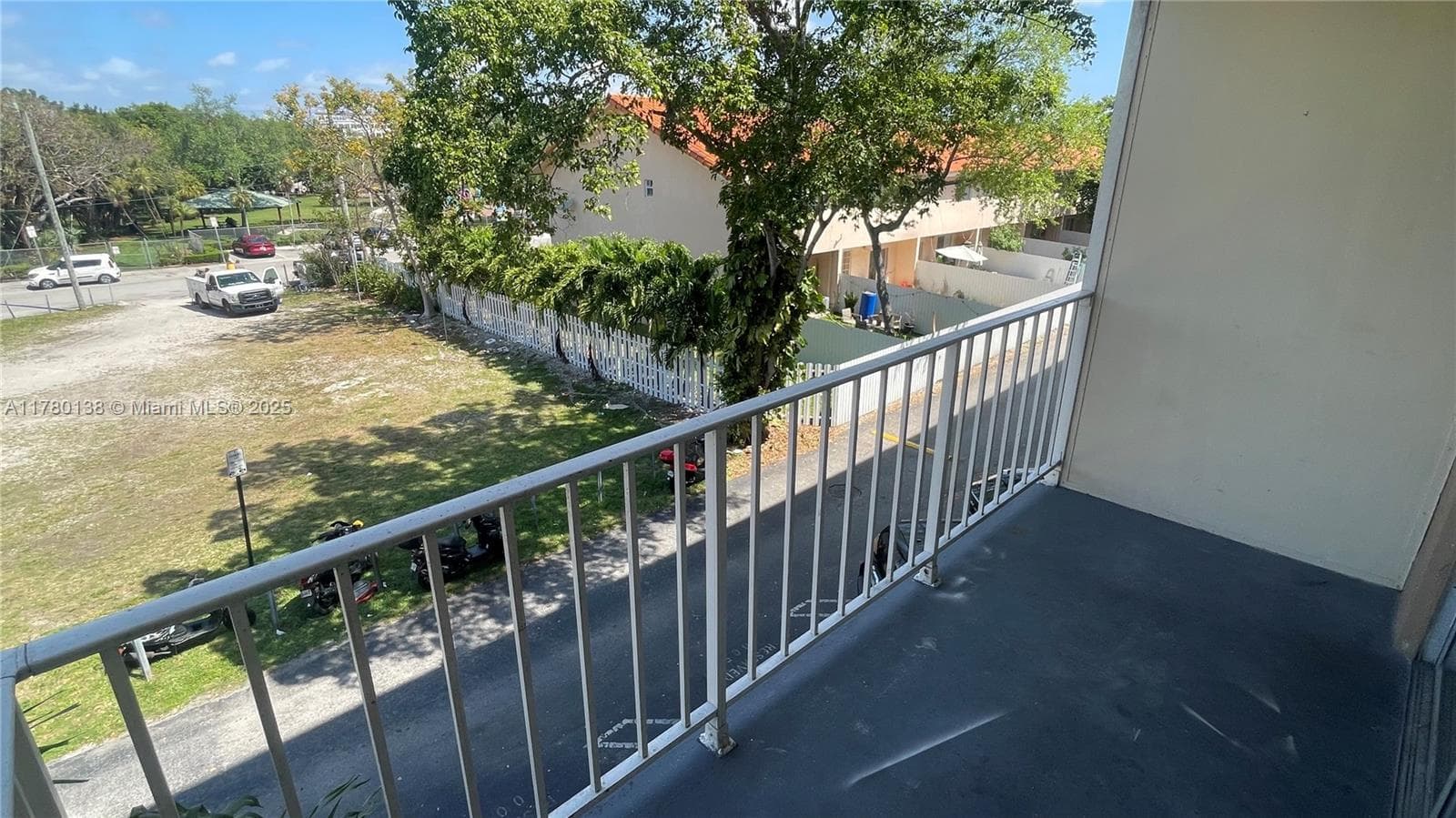 BAYVIEW PALMS CONDO · #302 in North Miami - Photo 26
