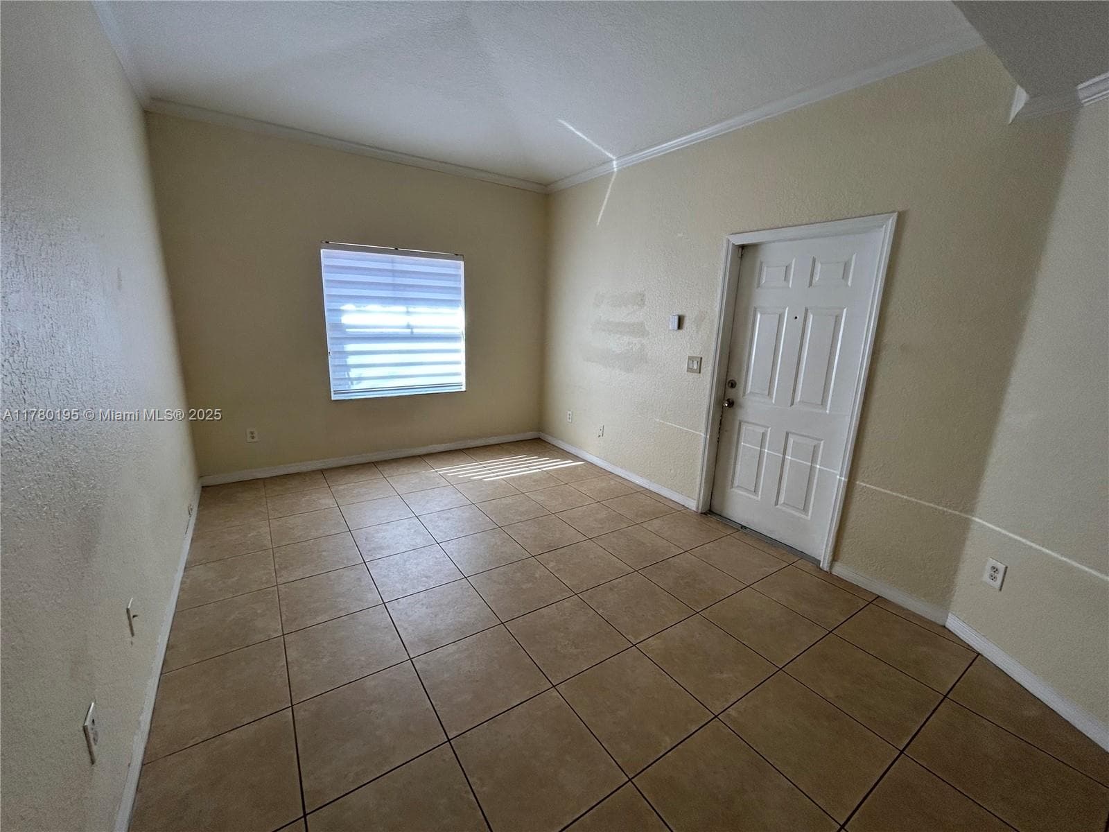 VILLAS AT HARBOR ISLES CO · #1603 in Dania Beach - Photo 13