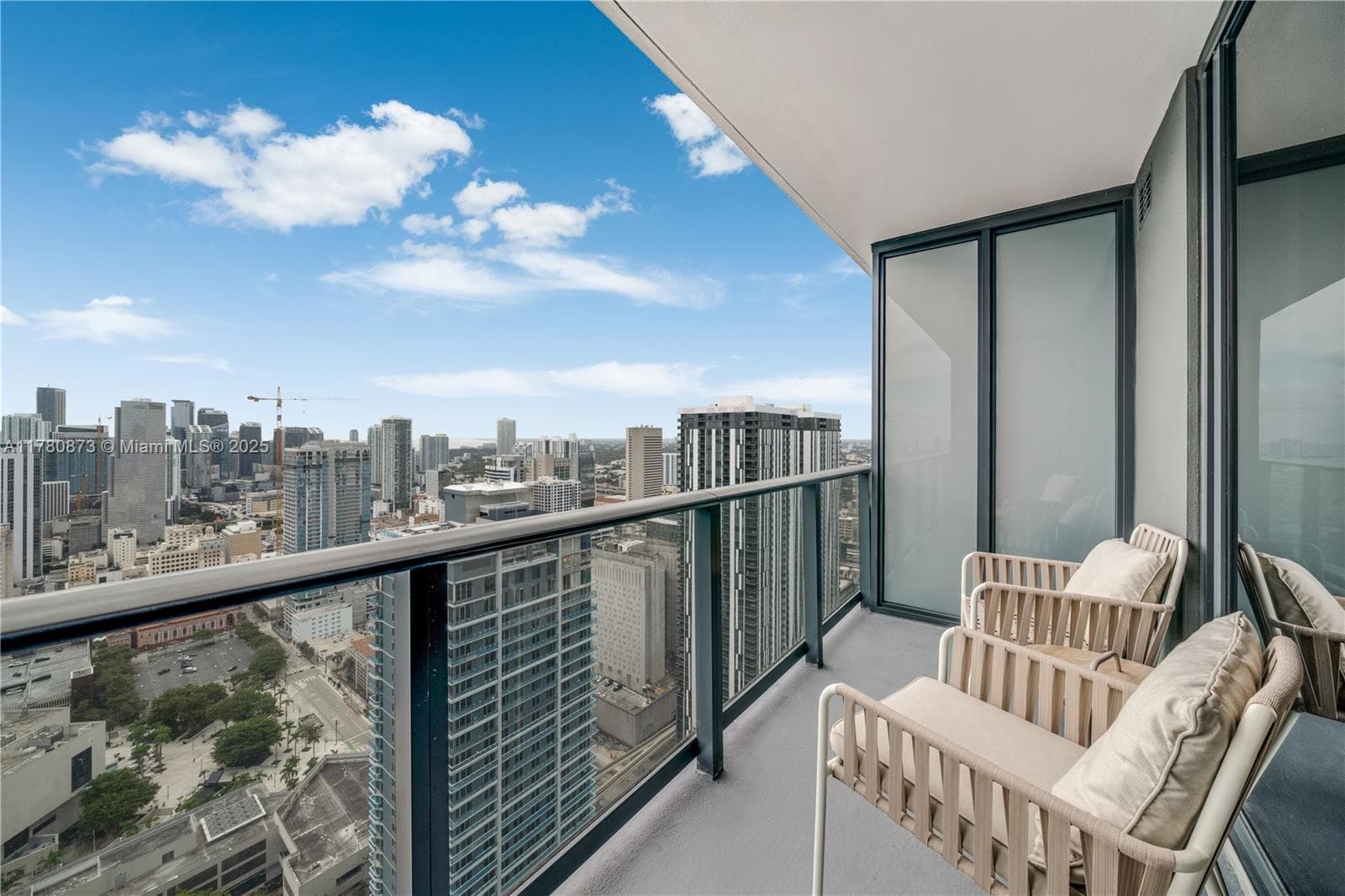 Gale Hotel & Residences (Natiivo) · #4212 in Miami - Photo 3