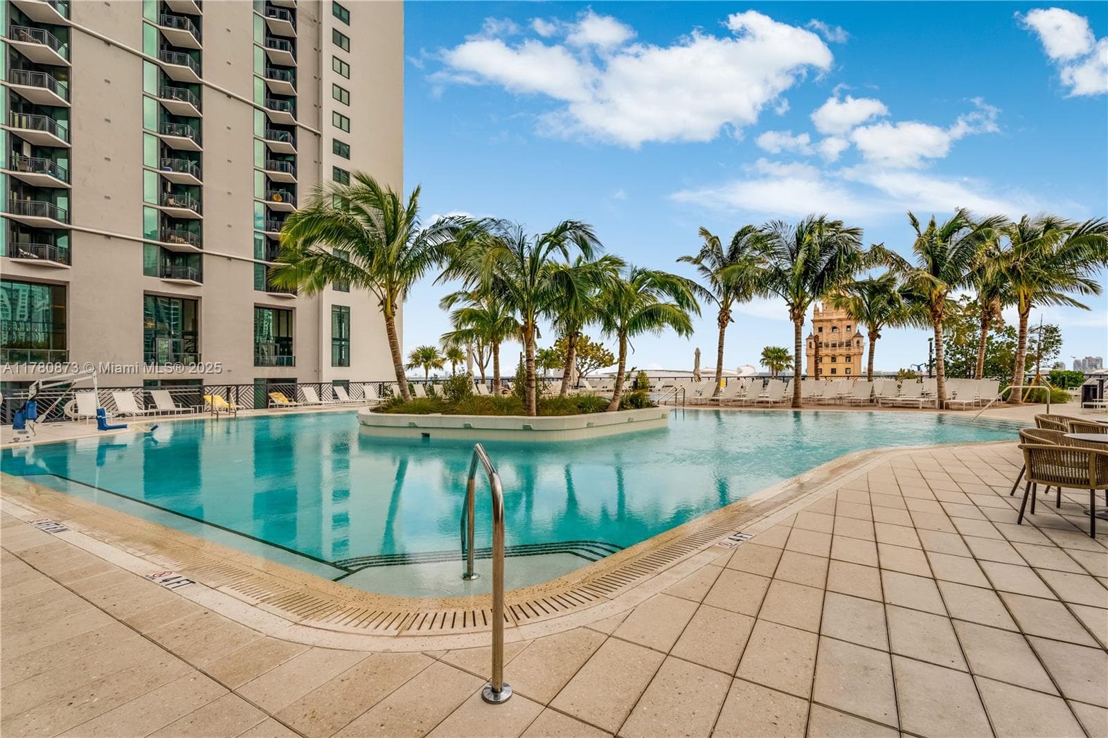 Gale Hotel & Residences (Natiivo) · #4212 in Miami - Photo 1
