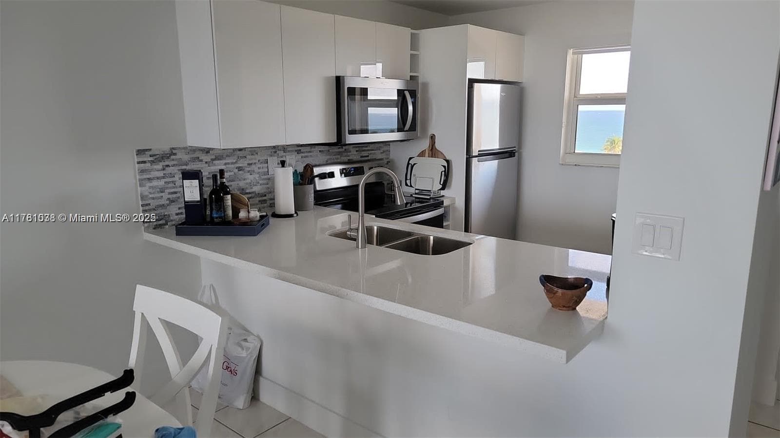 DELPHI TOWERS CONDO · #905 in Pompano Beach - Photo 5