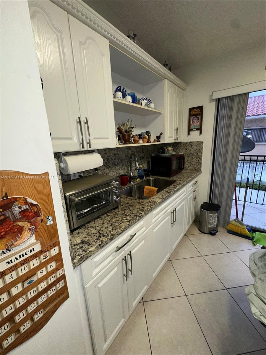 EL PRADO XI CONDO · #201 in Hialeah - Photo 6