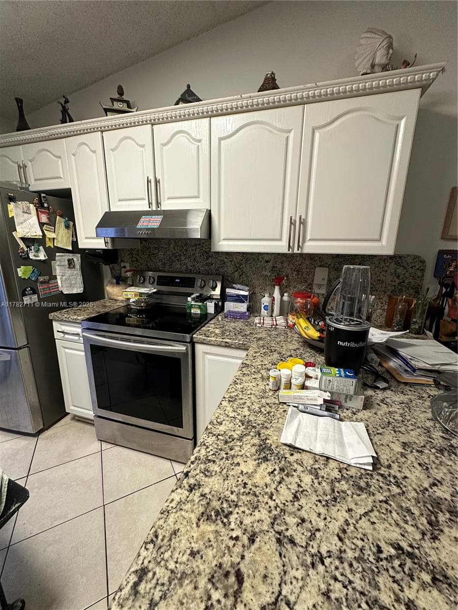 EL PRADO XI CONDO · #201 in Hialeah - Photo 5