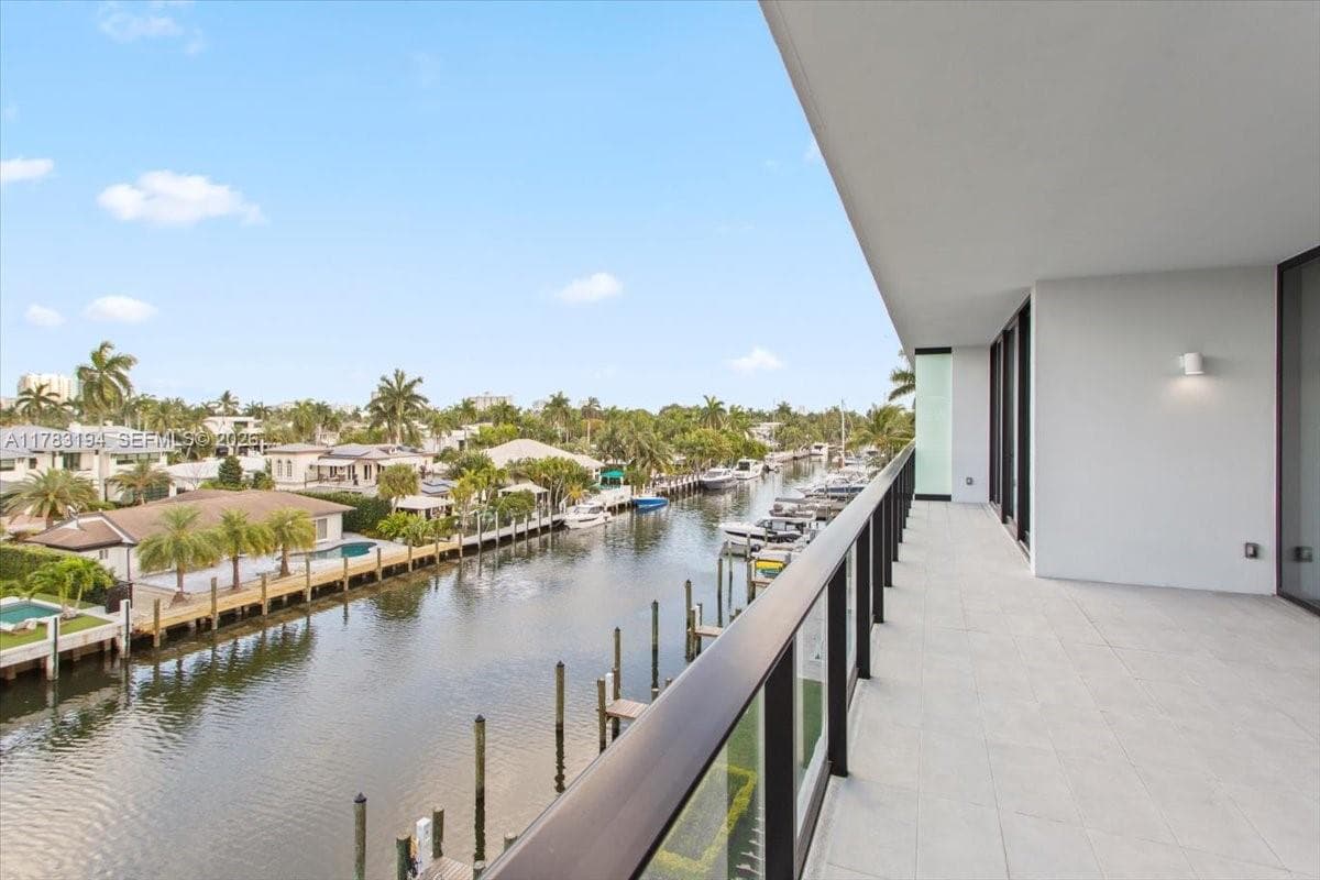 160 Marina Bay · #403 in Fort Lauderdale - Photo 9