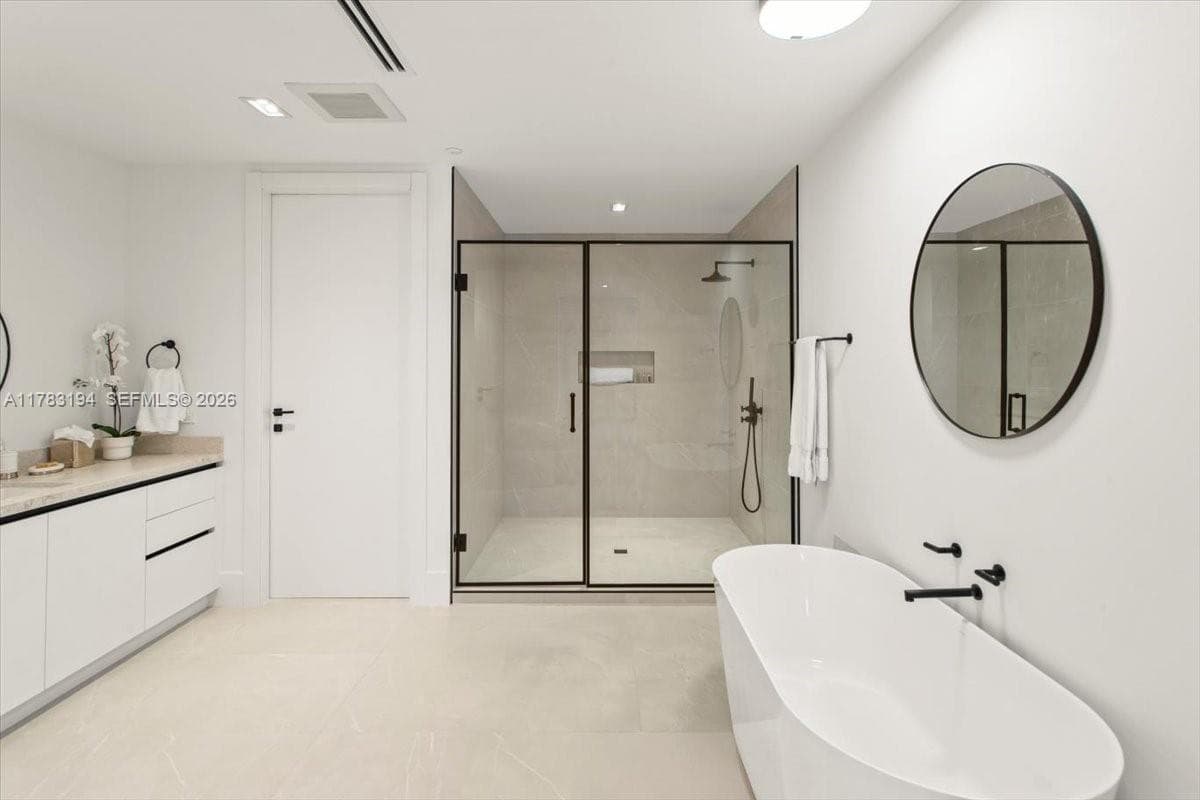 160 Marina Bay · #403 in Fort Lauderdale - Photo 18