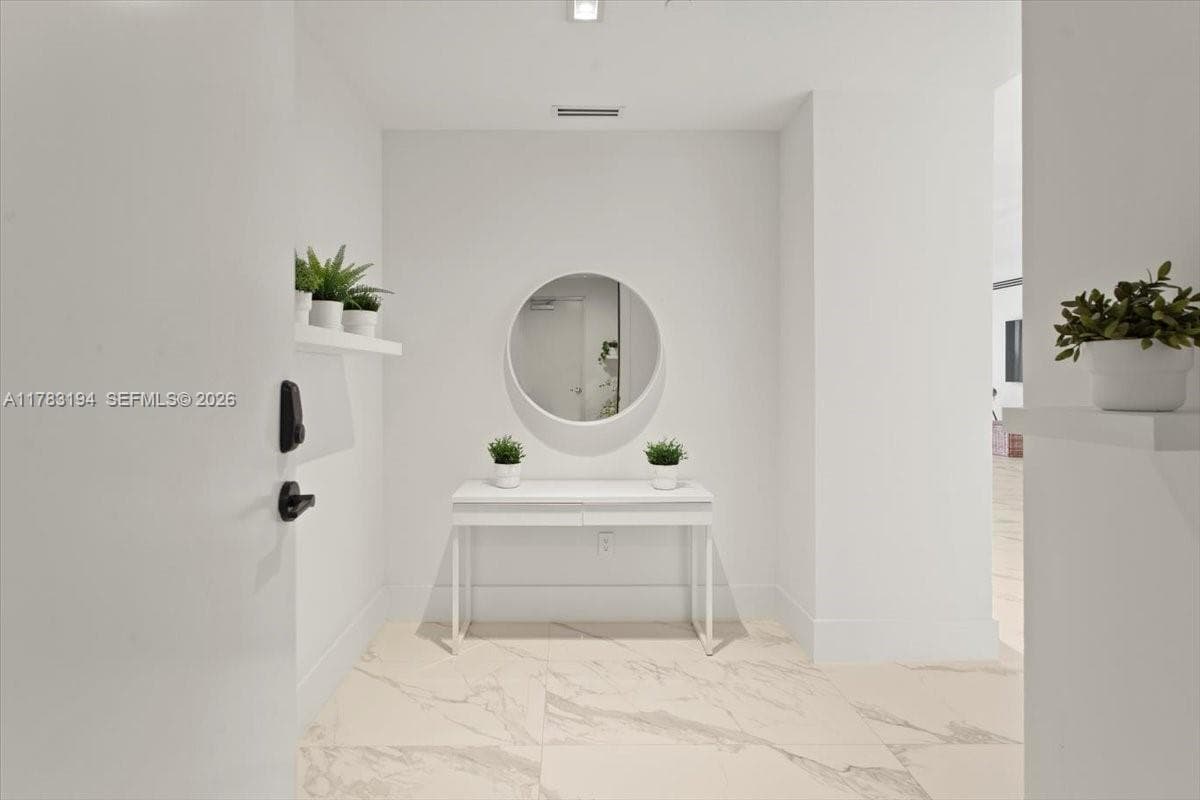 160 Marina Bay · #403 in Fort Lauderdale - Photo 15